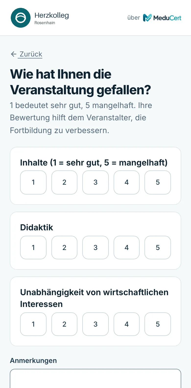 Bewertungsformular auf dem Smartphone mit Fragen zu Inhalten, Didaktik und Unabhängigkeit