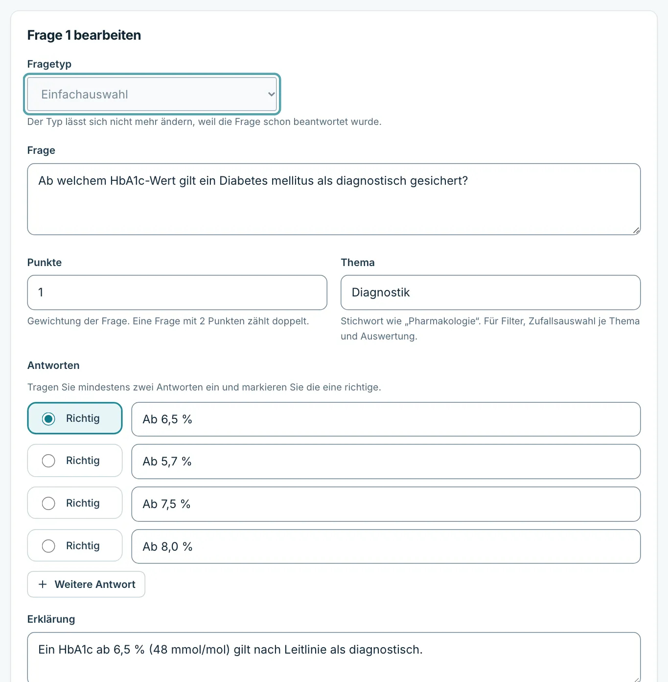 Editor einer Frage mit Fragetyp, Fragetext, Antworten, Punkten und Thema