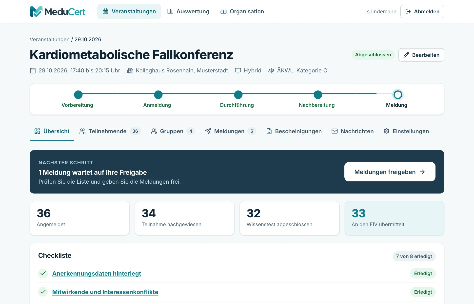 Veranstaltungsübersicht in MeduCert mit Zahlen zu Anmeldungen, Anwesenheit, Wissenstest und Meldung